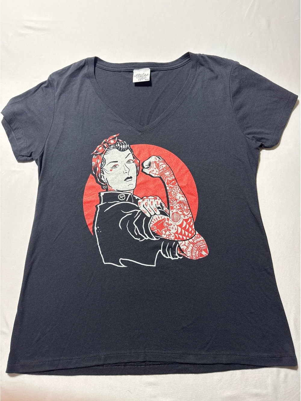 Black Market Art XXL V-Neck Tee with Rosie the Riveter Tatto